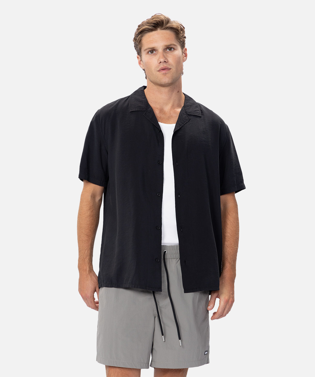 The Santiago S/s Shirt - Black