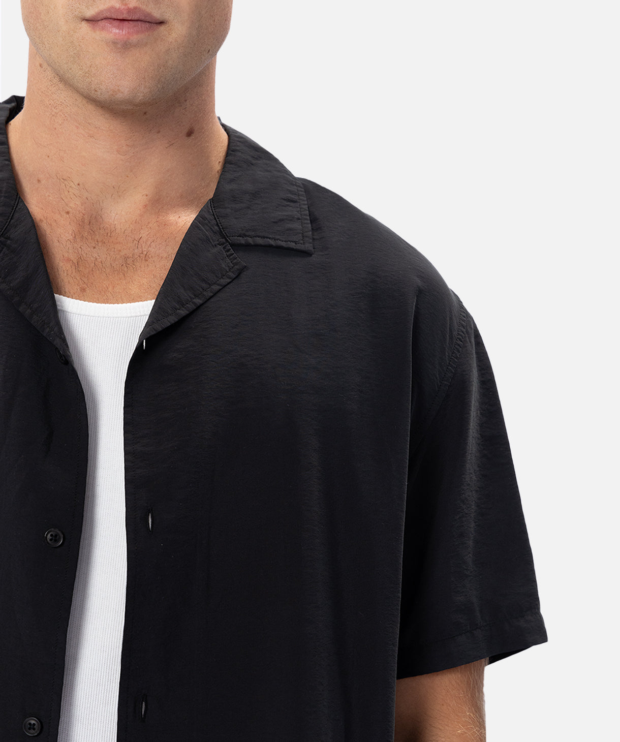 The Santiago S/s Shirt - Black